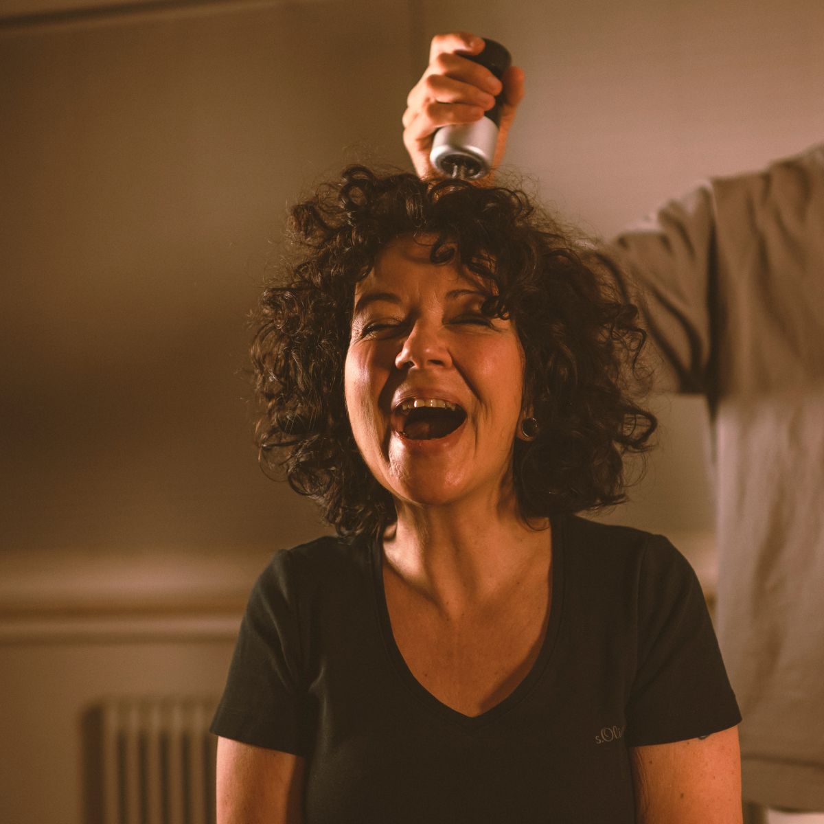 Optimale Durchblutung und verbesserter Nährstofftransport in die Zellen dank SoundWave Technologie.