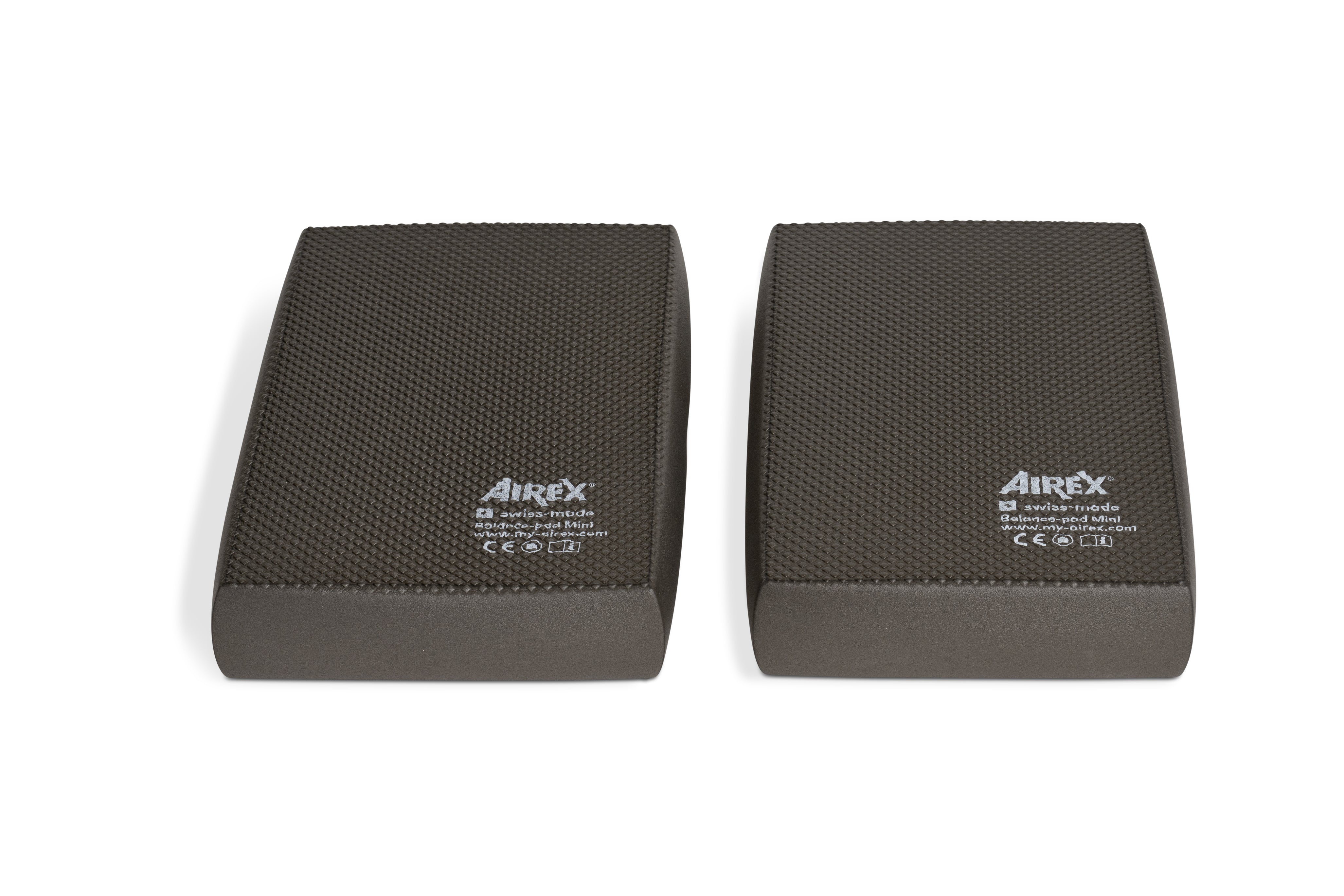 "Die Airex Balance Pads Mini Duo lassen sich flexibel einsetzen und bieten mehr Trainingsmöglichkeiten für Physiotherapie und Personal Training"